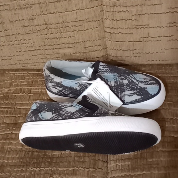 #542Brand new Lily&Dan Memory Foam Canvas Slip On Children's Shoes.9/10 - Picture 3 of 7